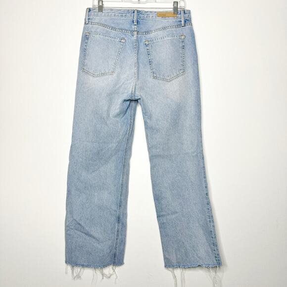 Grlfrnd Bobbi Distressed Jean Cropped in Higher Love Wash Size - Picture 8 of 12